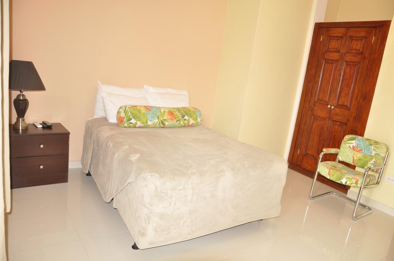 Sams Hotel Port-au-Prince Luaran gambar