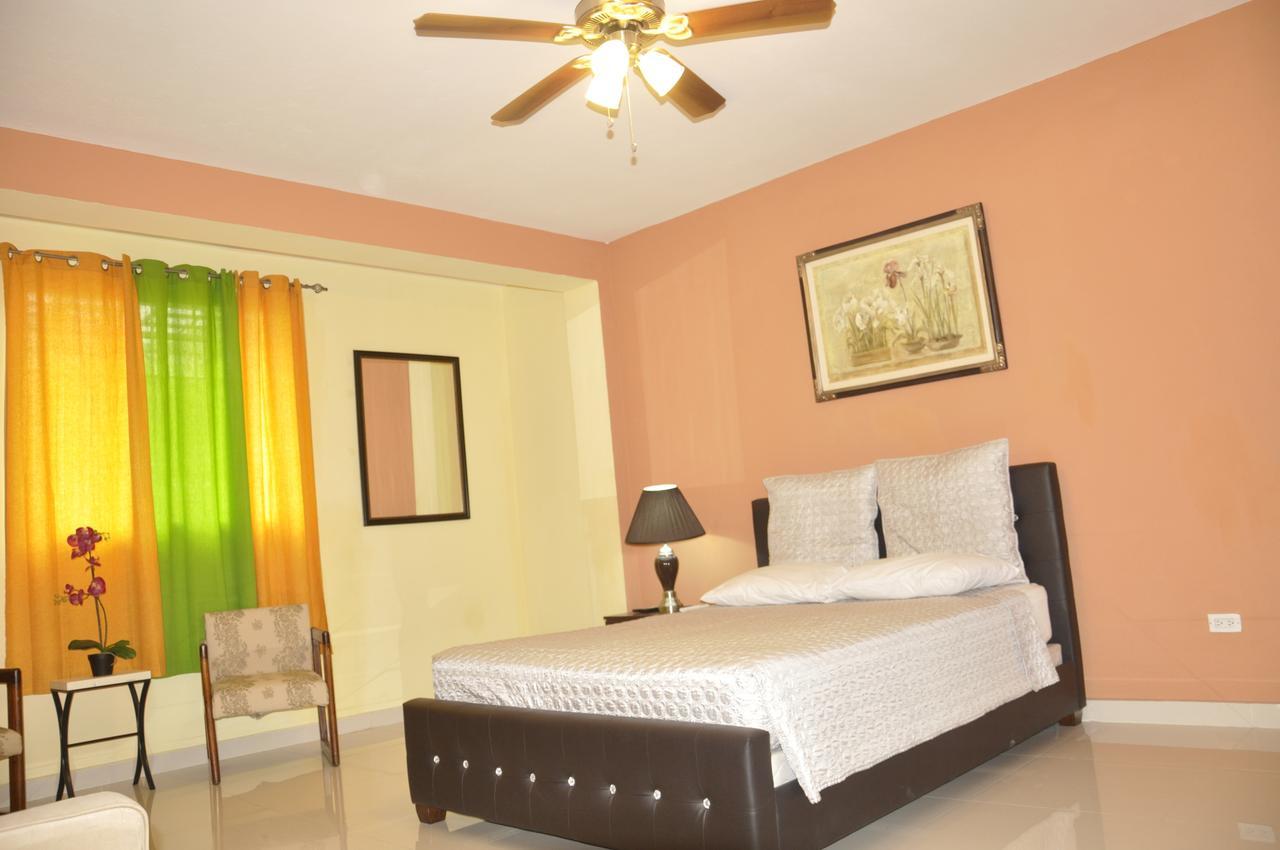 Sams Hotel Port-au-Prince Luaran gambar